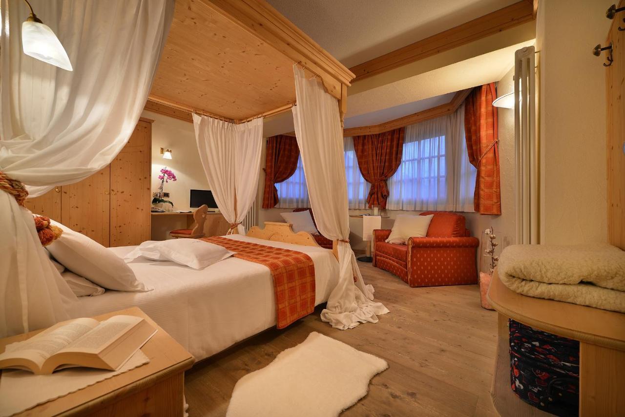 Deluxe Double Room with Shower